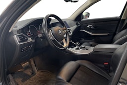 harmaa BMW 320 2019 kuva 3.