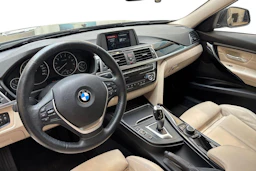 harmaa BMW 320 2019 kuva 6.