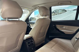 harmaa BMW 320 2019 kuva 12.