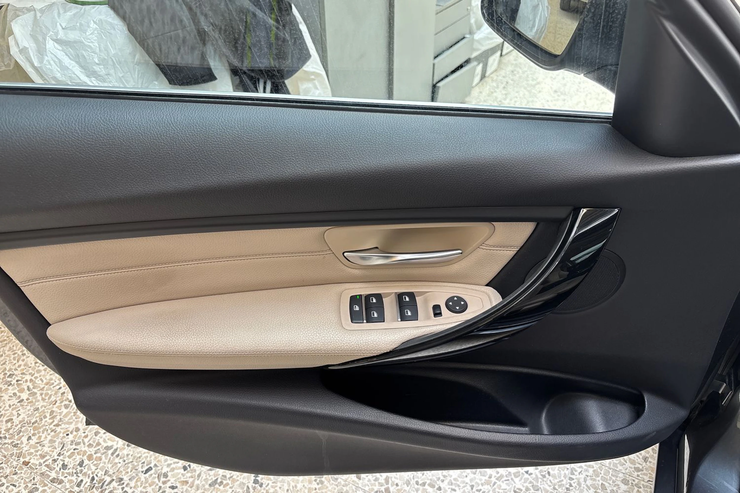 harmaa BMW 320 2019 kuva 13.