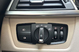 harmaa BMW 320 2019 kuva 14.