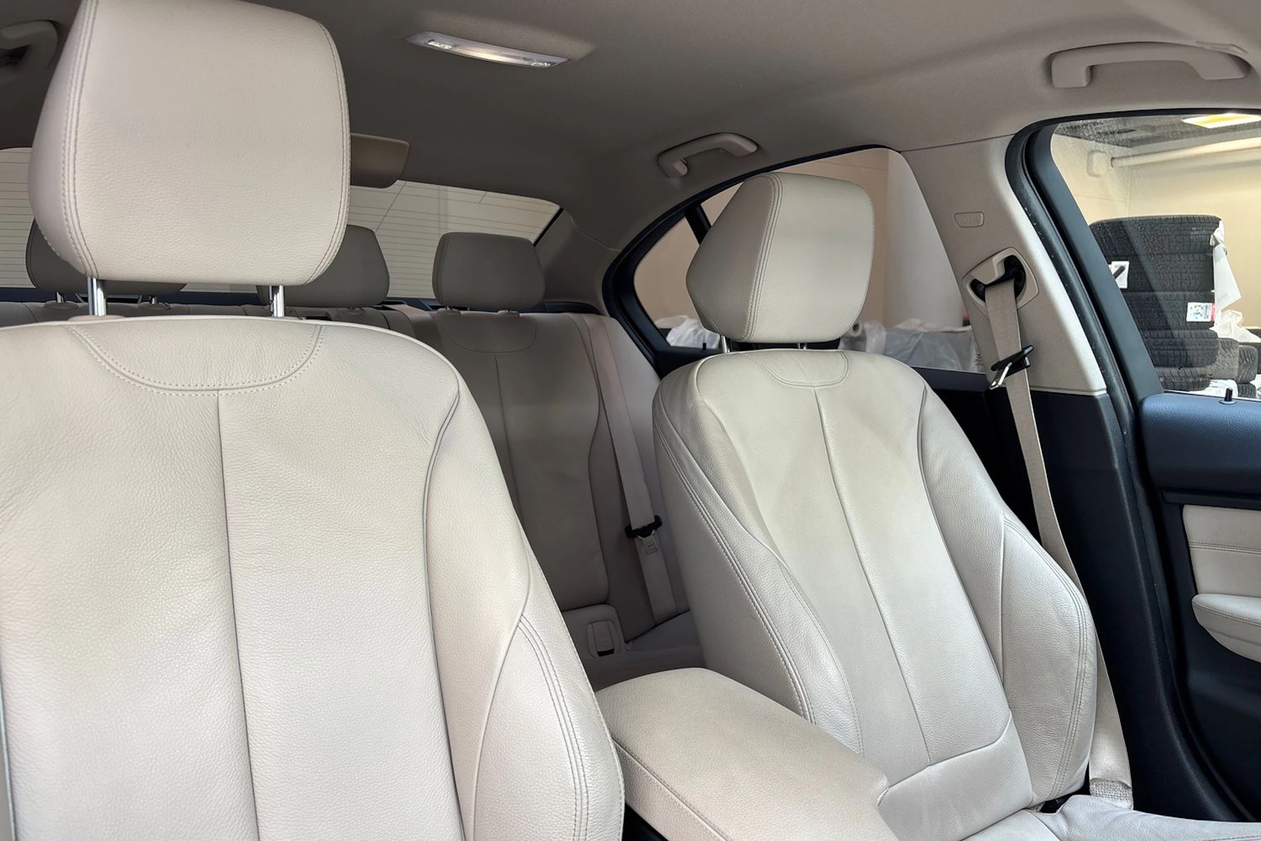 harmaa BMW 320 2019 kuva 21.