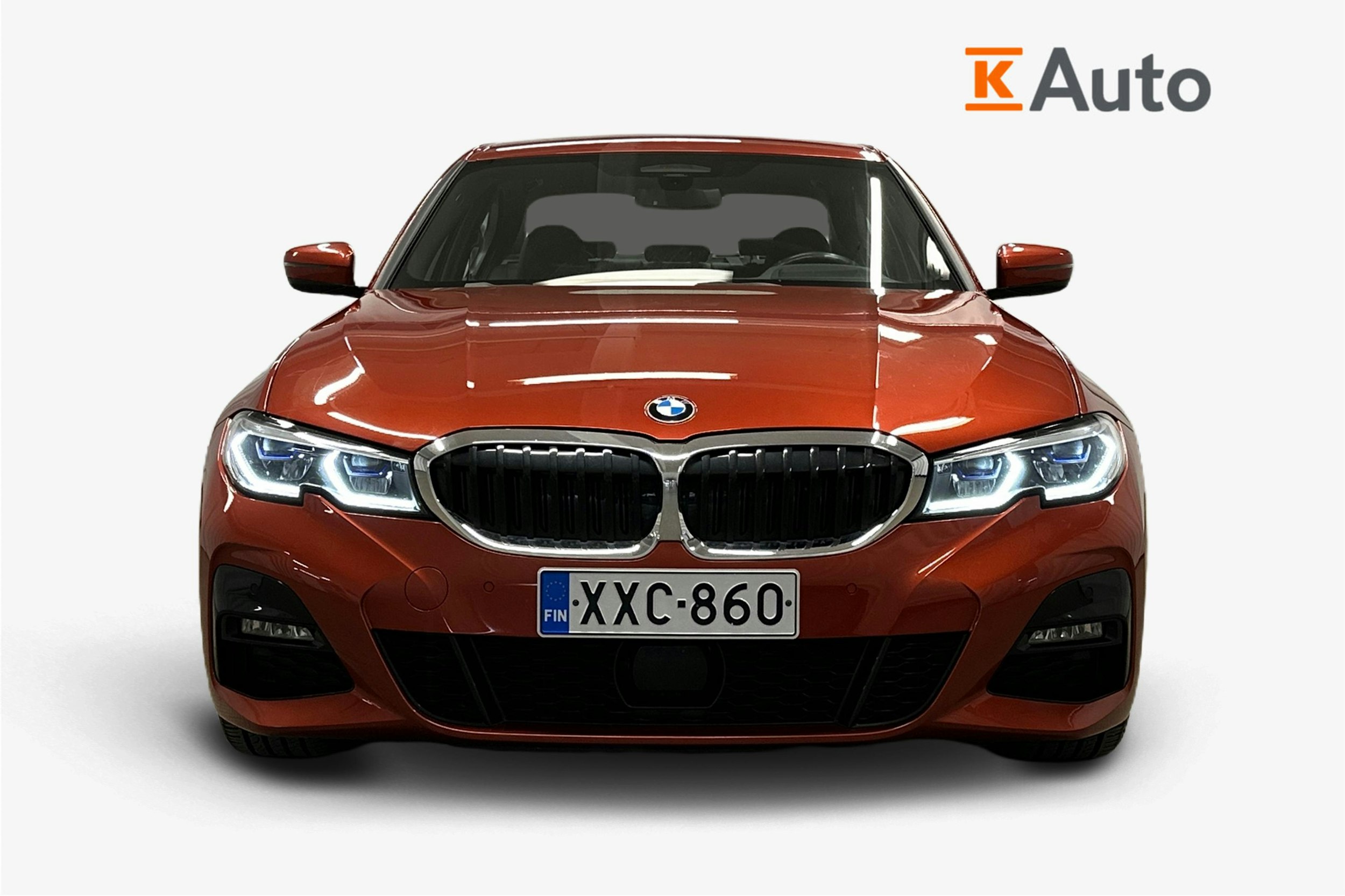 oranssi BMW 320 2019 kuva 4.