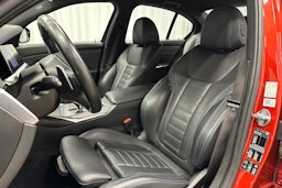 oranssi BMW 320 2019 kuva 13.