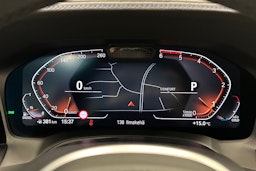 oranssi BMW 320 2019 kuva 20.