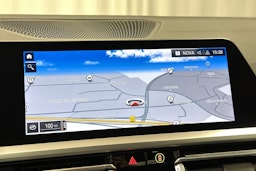 oranssi BMW 320 2019 kuva 23.