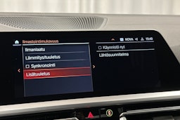 oranssi BMW 320 2019 kuva 30.