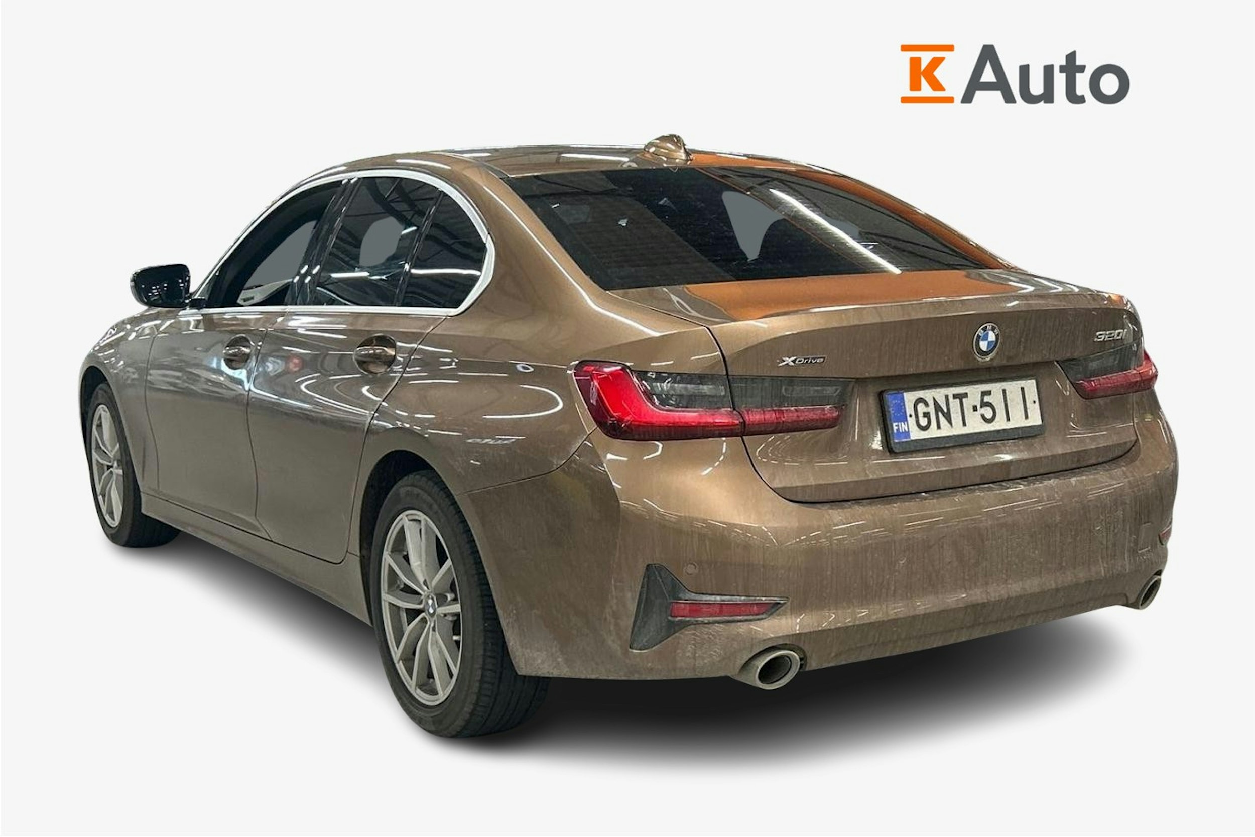 ruskea (beige) BMW 320 2020 kuva 2.