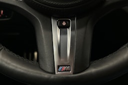 valkoinen BMW 320 2020 kuva 22.