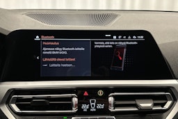 valkoinen BMW 320 2020 kuva 25.