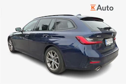 sininen BMW 320 2020 kuva 2.