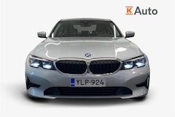 hopea BMW 320 2020 kuva 5.