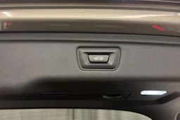 harmaa BMW 320 2021 kuva 13.