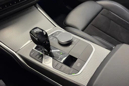 harmaa BMW 320 2021 kuva 26.