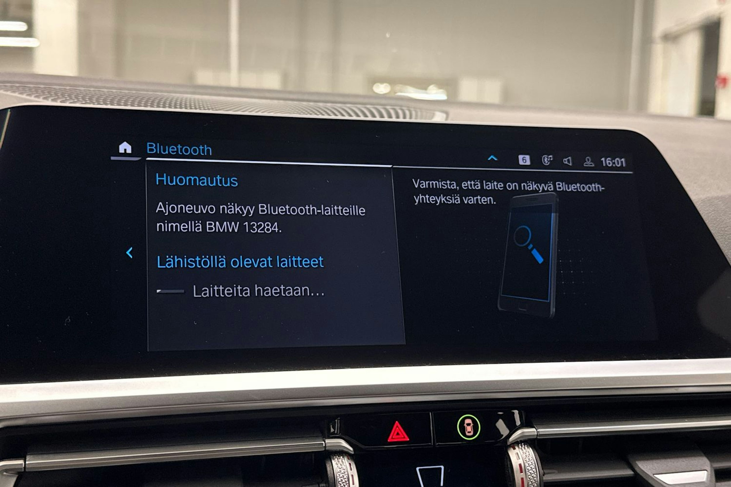 valkoinen BMW 320 2021 kuva 30.