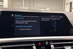 valkoinen BMW 320 2021 kuva 30.