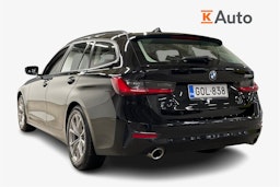 musta BMW 320 2021 kuva 3.