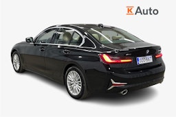 musta BMW 320 2021 kuva 2.