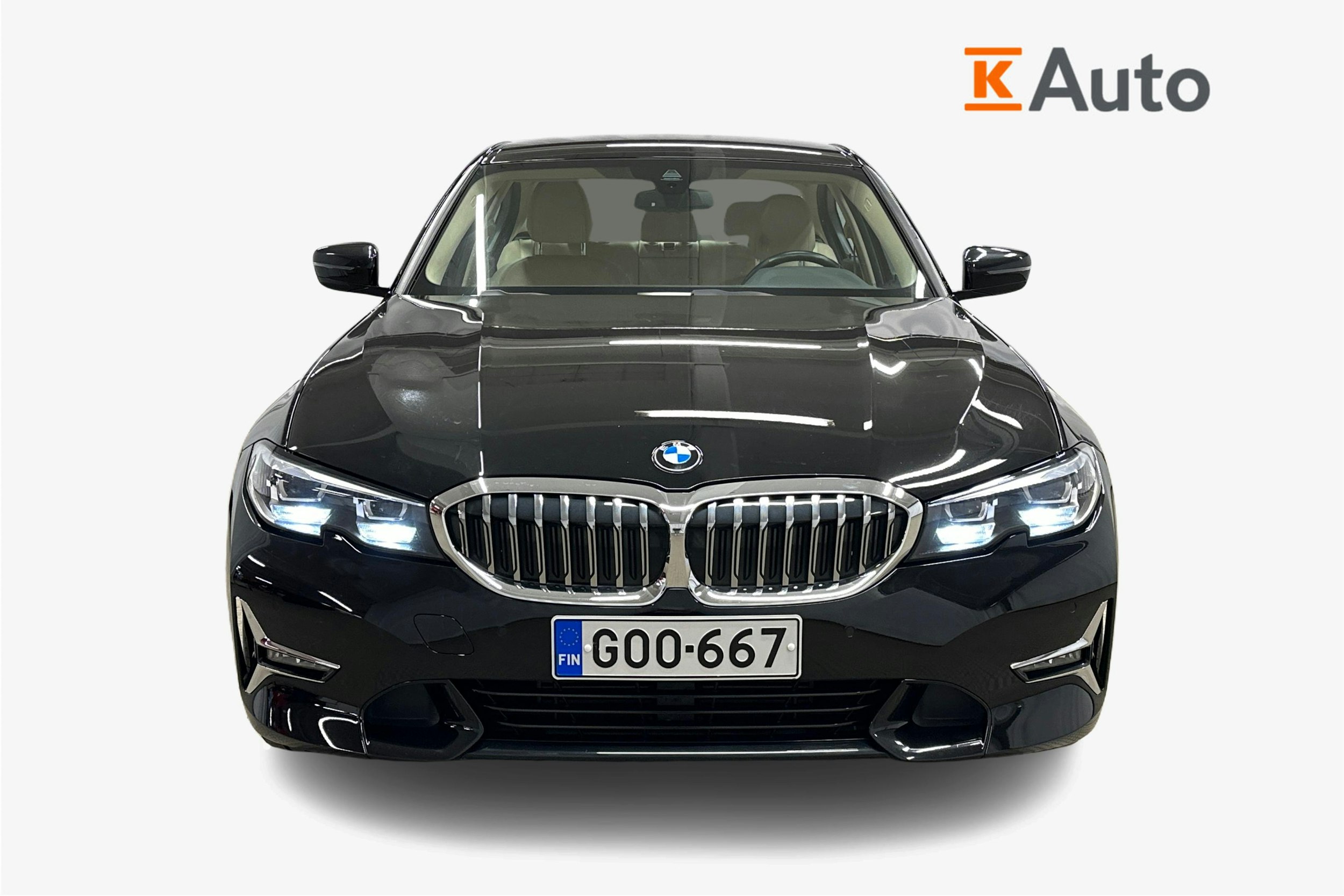 musta BMW 320 2021 kuva 5.