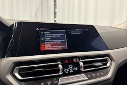 valkoinen BMW 320 2021 kuva 25.