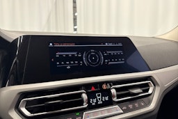 valkoinen BMW 320 2021 kuva 29.