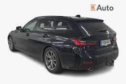 musta BMW 320 2021 kuva 2.