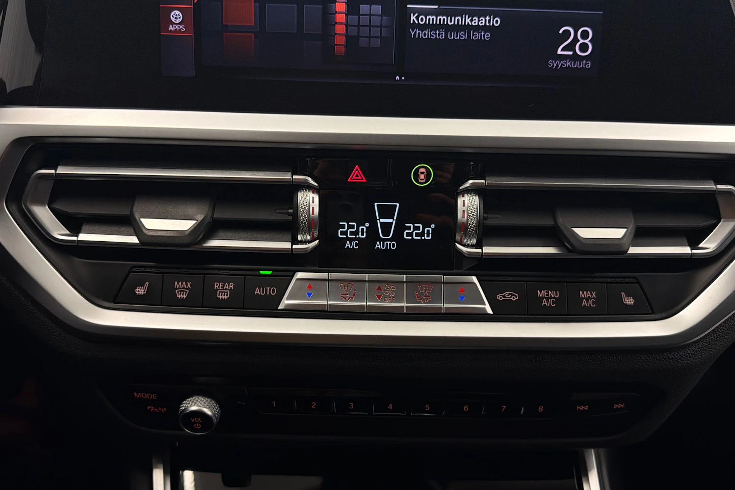 musta BMW 320 2021 kuva 24.