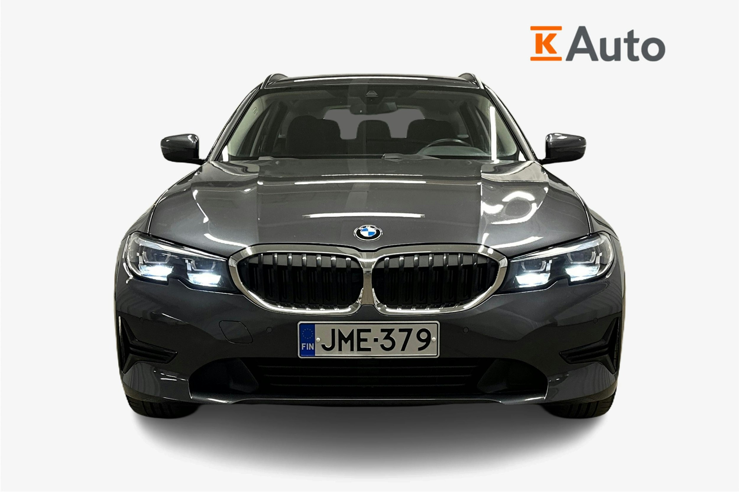 harmaa BMW 320 2021 kuva 5.