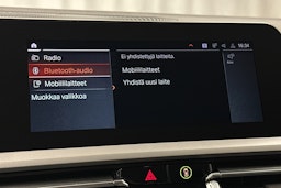 harmaa BMW 320 2021 kuva 22.