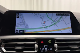 valkoinen BMW 320 2021 kuva 20.