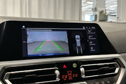 sininen BMW 320 2021 kuva 15.