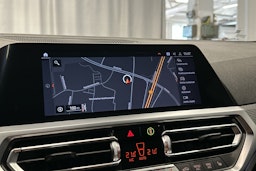 sininen BMW 320 2021 kuva 18.