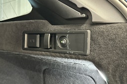 sininen BMW 320 2021 kuva 28.