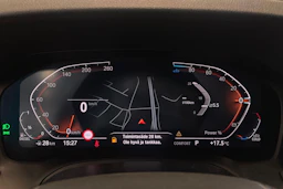 valkoinen BMW 320 2021 kuva 20.