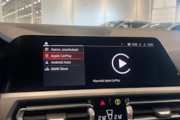 valkoinen BMW 320 2021 kuva 24.