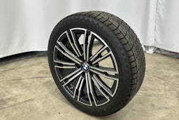 valkoinen BMW 320 2021 kuva 10.