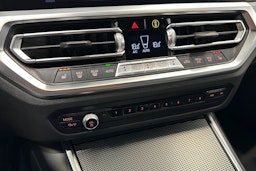 valkoinen BMW 320 2021 kuva 23.