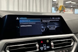 valkoinen BMW 320 2021 kuva 22.