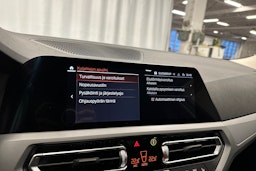 valkoinen BMW 320 2022 kuva 21.