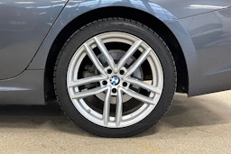 harmaa BMW 320 2022 kuva 10.