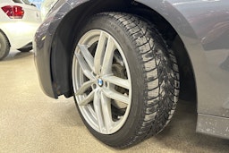 harmaa BMW 320 2022 kuva 11.