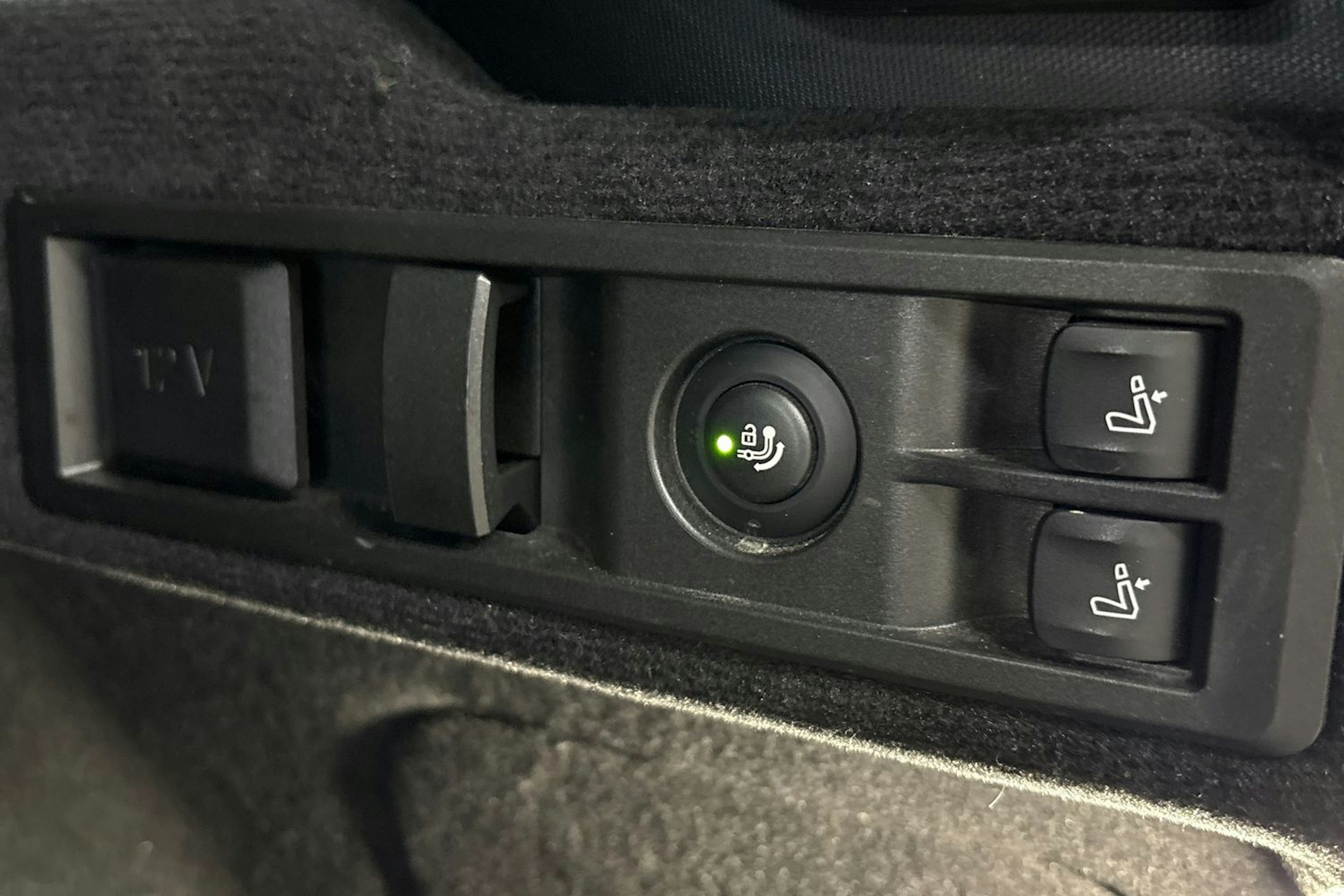 harmaa BMW 320 2022 kuva 27.