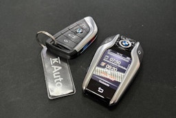 harmaa BMW 320 2022 kuva 30.