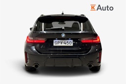 Musta BMW 320 2022 kuva 3.