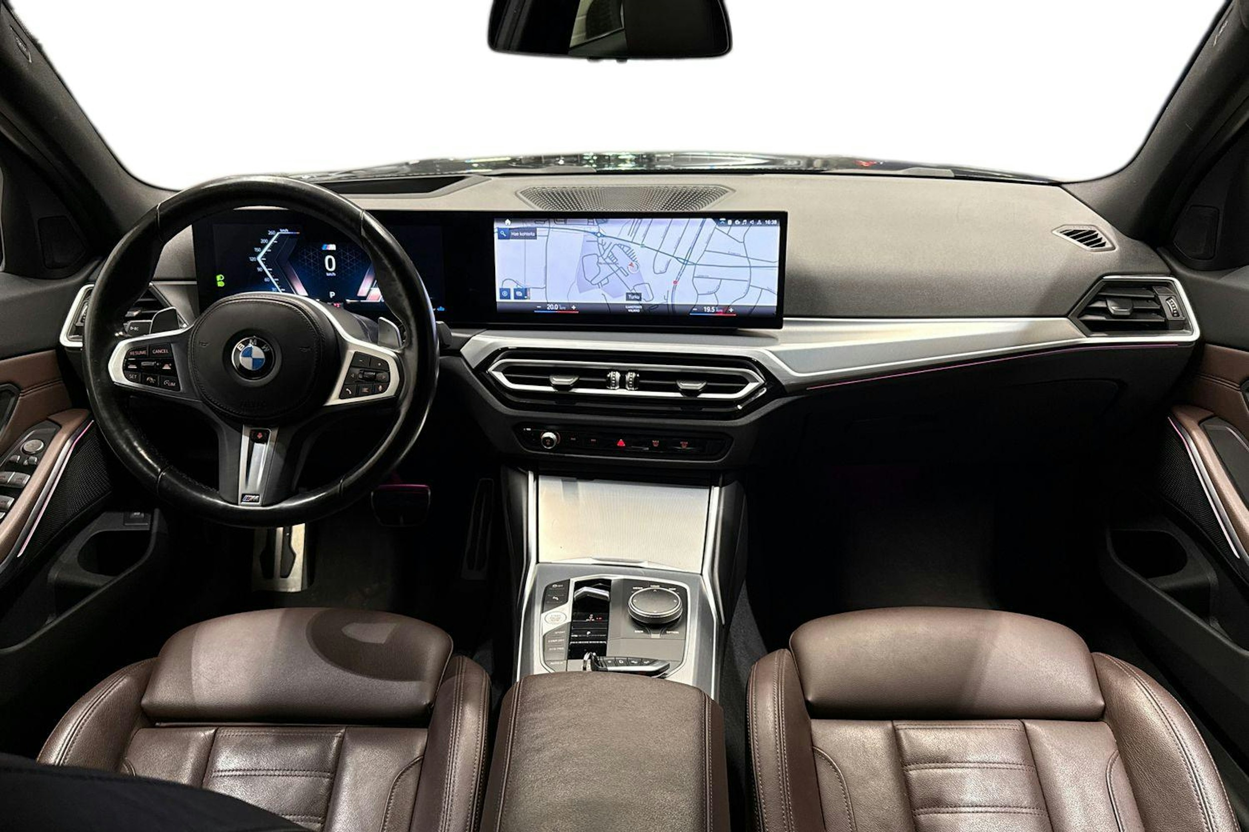 Musta BMW 320 2022 kuva 9.