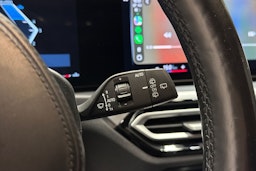 Musta BMW 320 2022 kuva 40.