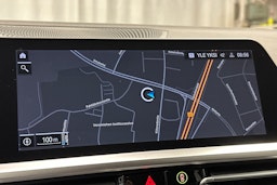 musta BMW 320 2022 kuva 23.