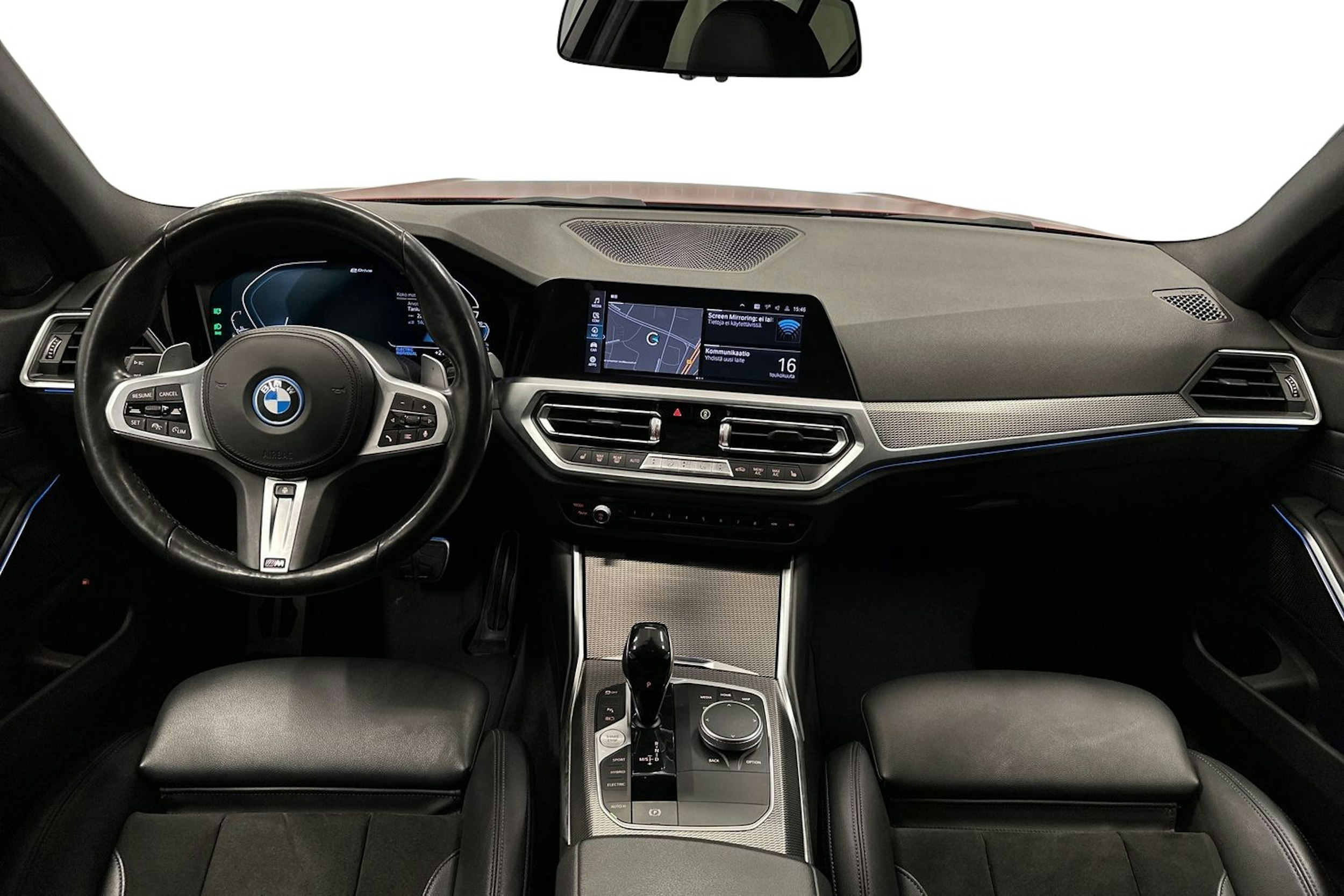 oranssi BMW 320 2022 kuva 9.