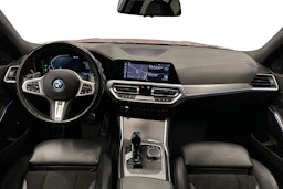 oranssi BMW 320 2022 kuva 9.