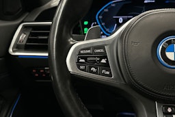 oranssi BMW 320 2022 kuva 19.
